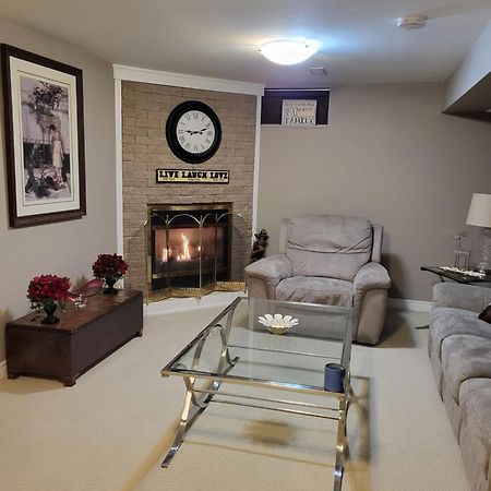 Cozy Suite With Hot Tub & Highspeed Internet กริมส์บี ภายนอก รูปภาพ